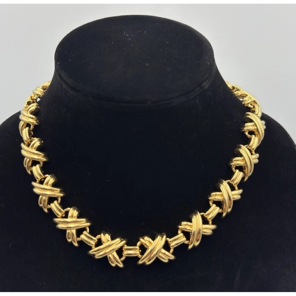 Vintage Shiny Gold Tone Bold X Link 18"Statement Necklace Estate Jewelry 80s 90s